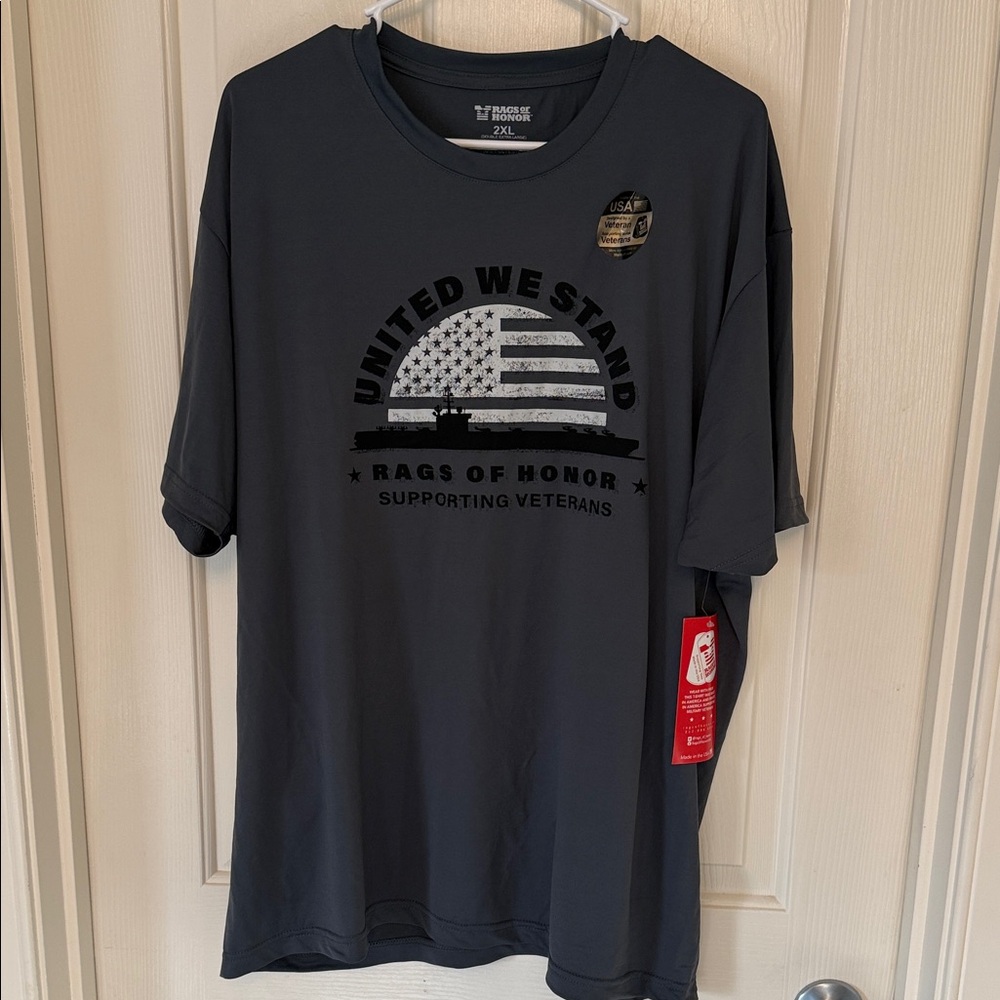 Men's Black Graphic T-Shirt Rags of Honor.